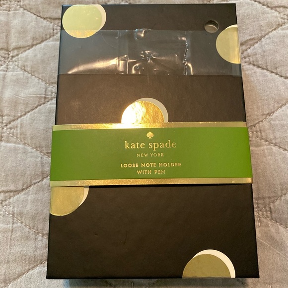 kate spade Accessories - NWT Kate Spade ♠️  Loose Note Holder With Pen